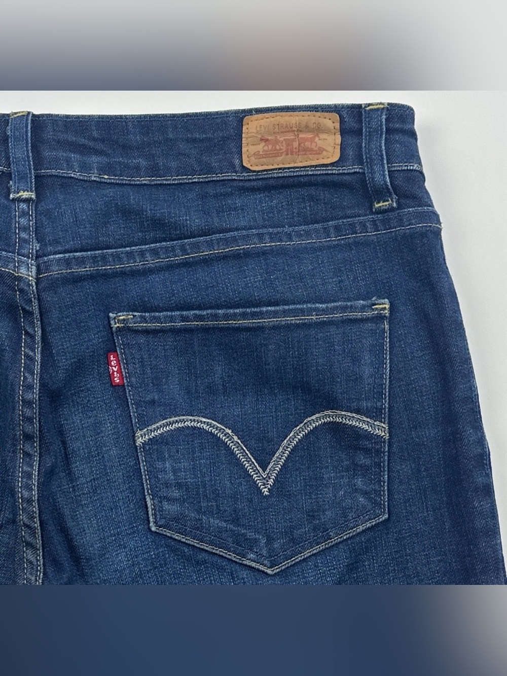 Levis The Original Mid Rise Skinny Womens Size 14M 32x31 Dark Blue Jeans Stretch - Picture 5 of 11
